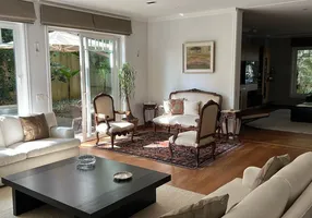 Foto 1 de Casa com 4 Quartos para alugar, 707m² em Higienópolis, São Paulo