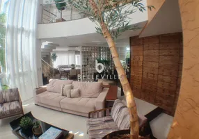 Foto 1 de Casa com 4 Quartos à venda, 380m² em Campo Comprido, Curitiba