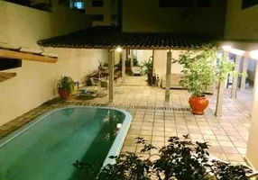 Foto 1 de Casa com 3 Quartos à venda, 350m² em Jardim Atlântico, Ilhéus