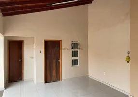 Foto 1 de Casa com 3 Quartos à venda, 130m² em Jardim Aclimação, Cuiabá