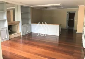 Foto 1 de Apartamento com 3 Quartos para alugar, 185m² em Real Parque, São Paulo