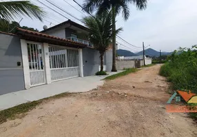 Foto 1 de Sobrado com 2 Quartos à venda, 100m² em Massaguaçu, Caraguatatuba