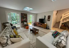 Foto 1 de Casa de Condomínio com 5 Quartos à venda, 270m² em Pauba, São Sebastião