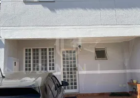 Foto 1 de Casa de Condomínio com 3 Quartos à venda, 94m² em Vila Metalurgica, Santo André