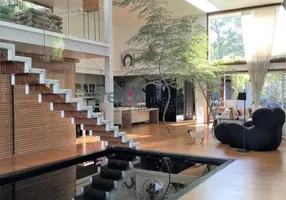 Foto 1 de Casa com 3 Quartos à venda, 750m² em Chácara Monte Alegre, São Paulo