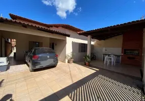 Foto 1 de Casa com 3 Quartos à venda, 170m² em Itapuã, Salvador
