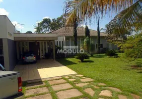 Foto 1 de Casa de Condomínio com 5 Quartos para alugar, 570m² em Morada do Sol, Uberlândia