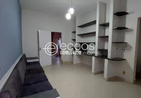 Foto 1 de Casa com 3 Quartos à venda, 220m² em Centro, Araguari
