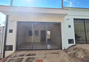Foto 1 de Casa com 2 Quartos para alugar, 81m² em Vila Rezende, Piracicaba