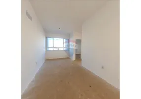 Foto 1 de Apartamento com 2 Quartos à venda, 52m² em Jardim do Sol, Leme