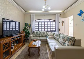 Foto 1 de Sobrado com 3 Quartos à venda, 140m² em Parque Oratorio, Santo André