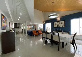 Foto 1 de Sobrado com 4 Quartos à venda, 387m² em Zona Sul, Uberlândia