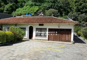 Foto 1 de Casa com 5 Quartos à venda, 500m² em Santa Cecília, Teresópolis