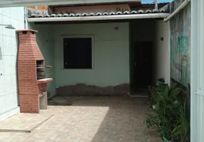 Foto 1 de Casa com 2 Quartos à venda, 79m² em Barrocão, Itaitinga