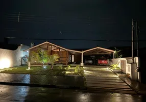 Foto 1 de Casa de Condomínio com 4 Quartos à venda, 200m² em Arujá Country Club, Arujá