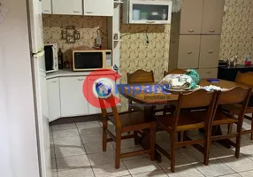 Foto 1 de Casa com 2 Quartos à venda, 100m² em Jardim Capri, Guarulhos