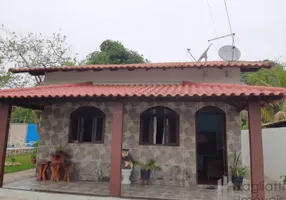 Foto 1 de Casa com 2 Quartos à venda, 60m² em Fazendinha, Araruama