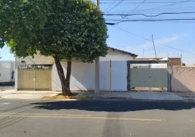 Foto 1 de Casa com 3 Quartos à venda, 189m² em Dona Amélia, Araçatuba