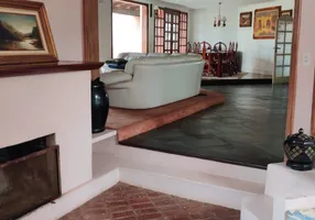 Foto 1 de Casa com 4 Quartos à venda, 400m² em Chacara Canta Galo, Cotia