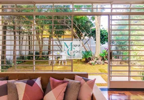 Foto 1 de Casa com 4 Quartos para alugar, 300m² em Moema, São Paulo