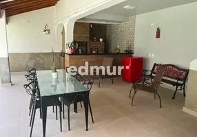 Foto 1 de Casa com 4 Quartos para venda ou aluguel, 400m² em Vila Bastos, Santo André