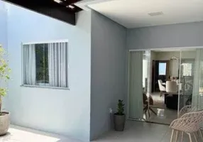 Foto 1 de Casa com 3 Quartos à venda, 65m² em Bicanga, Serra