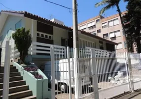 Foto 1 de Casa com 3 Quartos para alugar, 295m² em Cristo Redentor, Porto Alegre