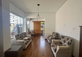 Foto 1 de Casa com 4 Quartos à venda, 172m² em Jardim Santa Angelina, Araraquara
