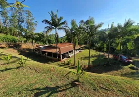 Foto 1 de Fazenda/Sítio com 3 Quartos à venda, 84000m² em , Juruaia