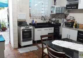 Foto 1 de Sobrado com 2 Quartos à venda, 94m² em Chácara Santo Antônio, São Paulo