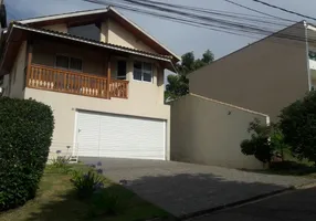 Foto 1 de Casa de Condomínio com 3 Quartos para venda ou aluguel, 185m² em Vila Irene, São Roque