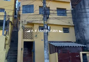 Foto 1 de Casa com 8 Quartos à venda, 195m² em Imirim, São Paulo