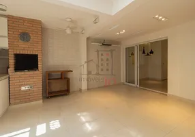 Foto 1 de Casa com 4 Quartos à venda, 200m² em Água Branca, São Paulo