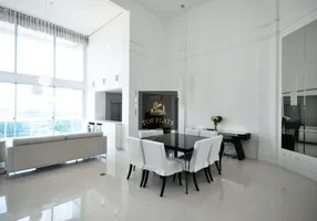 Foto 1 de Flat com 2 Quartos para alugar, 210m² em Brooklin, São Paulo