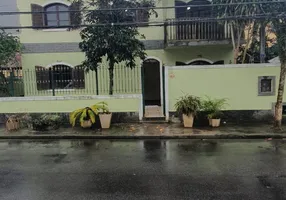 Foto 1 de Casa de Condomínio com 4 Quartos à venda, 130m² em Vargem Pequena, Rio de Janeiro