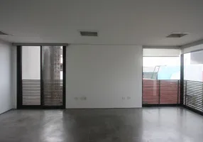 Foto 1 de Sala Comercial para alugar, 33m² em Santa Lúcia, Belo Horizonte