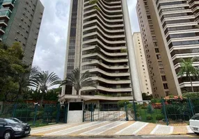 Foto 1 de Apartamento com 4 Quartos para alugar, 488m² em Cambuí, Campinas