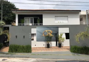 Foto 1 de Sobrado com 4 Quartos à venda, 150m² em Jardim América, Bragança Paulista