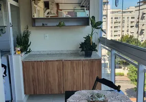 Foto 1 de Apartamento com 2 Quartos à venda, 57m² em Taquara, Rio de Janeiro