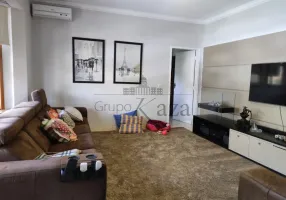 Foto 1 de Casa de Condomínio com 4 Quartos à venda, 315m² em Urbanova, São José dos Campos