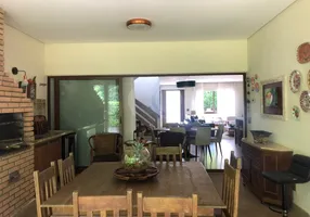 Foto 1 de Casa de Condomínio com 3 Quartos à venda, 225m² em Chácara dos Junqueiras, Carapicuíba