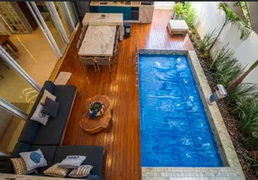 Foto 1 de Casa de Condomínio com 4 Quartos à venda, 325m² em Vila Jardim Vitória, Goiânia