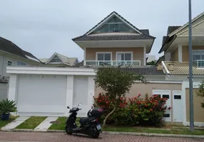Foto 1 de Casa com 5 Quartos para alugar, 247m² em Recreio Dos Bandeirantes, Rio de Janeiro
