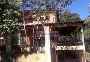 Foto 1 de Sobrado com 4 Quartos à venda, 423m² em Santa Cruz, Cuiabá