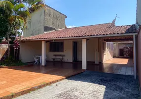 Foto 1 de Casa com 2 Quartos à venda, 131m² em Jardim Jamaica, Itanhaém