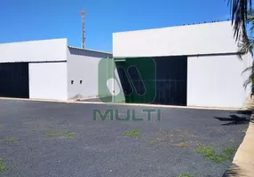 Foto 1 de Galpão/Depósito/Armazém com 1 Quarto para alugar, 1200m² em Distrito Industrial, Uberlândia