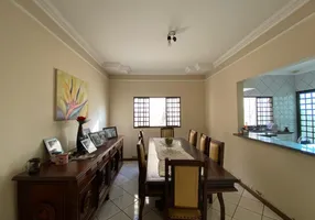 Foto 1 de Casa com 3 Quartos à venda, 150m² em Vigilato Pereira, Uberlândia