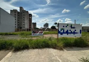 Foto 1 de Lote/Terreno à venda em Jardim Portugal, Rio Claro