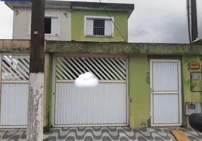 Foto 1 de Sobrado com 2 Quartos à venda, 60m² em Jardim Quietude, Praia Grande