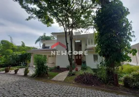 Foto 1 de Casa de Condomínio com 4 Quartos à venda, 400m² em Maceió, Niterói